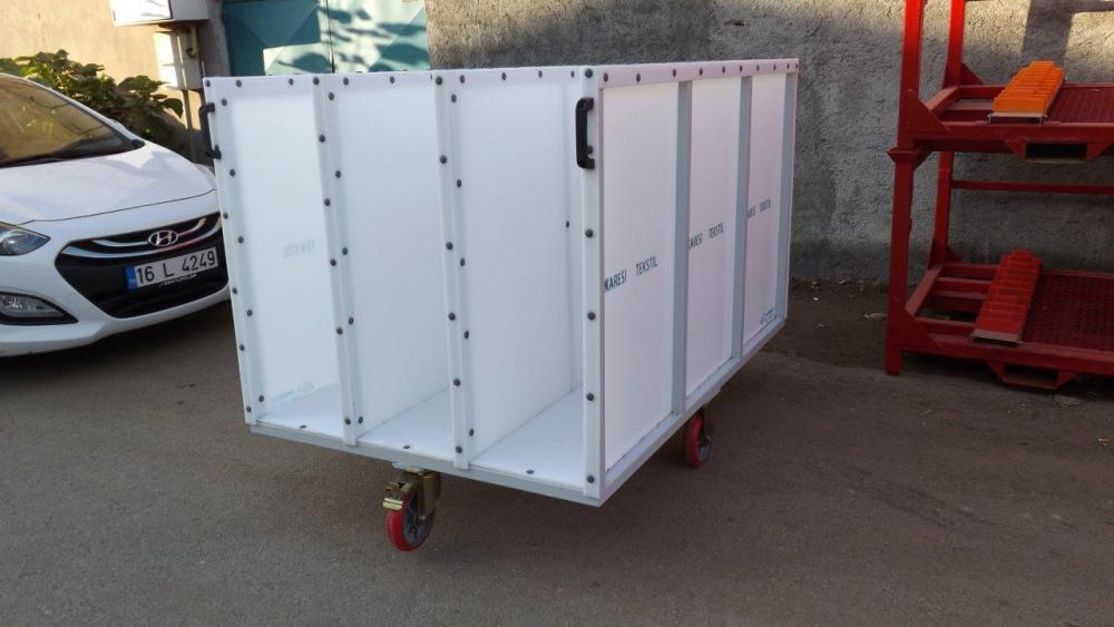 Car with Polyamide